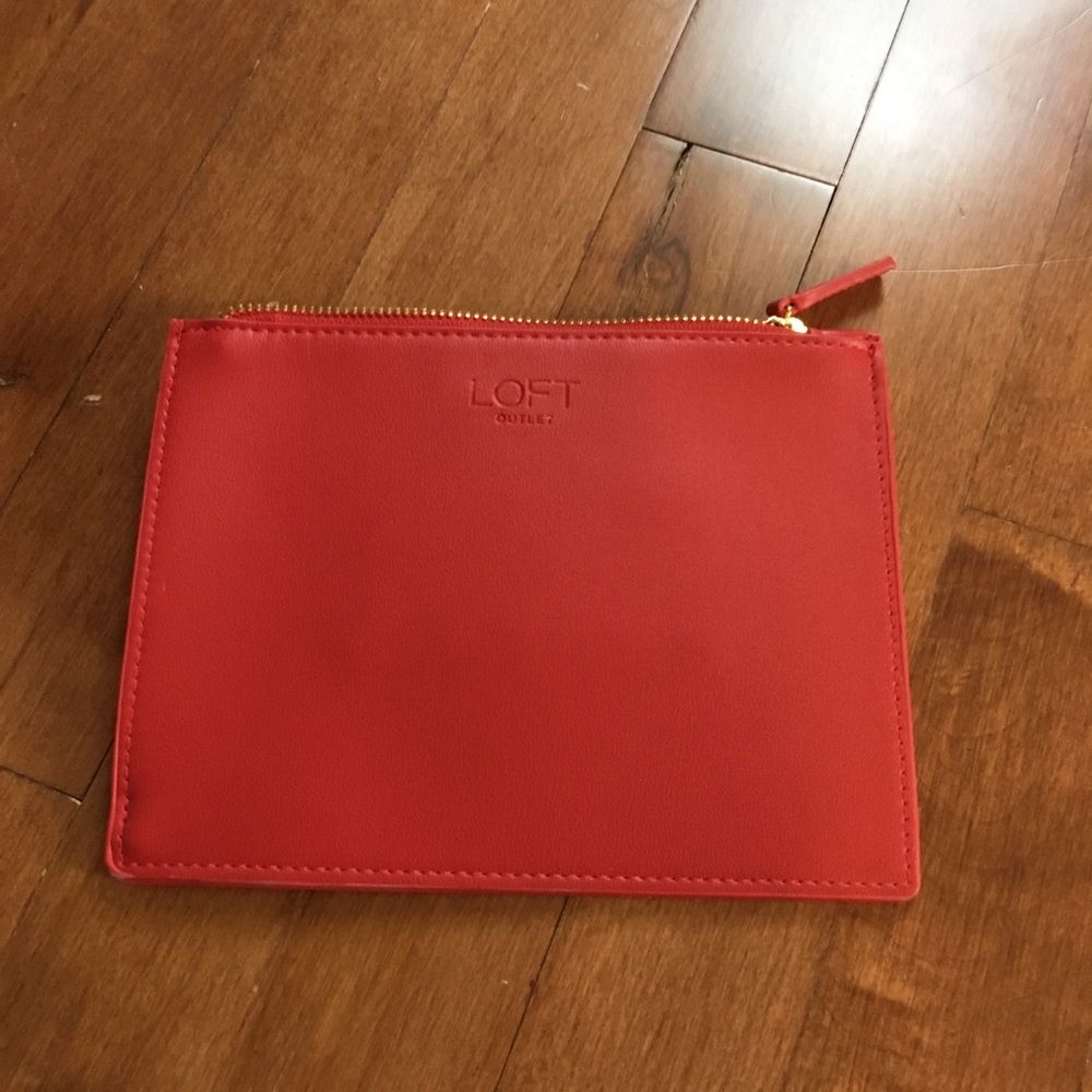 LOFT Clutch